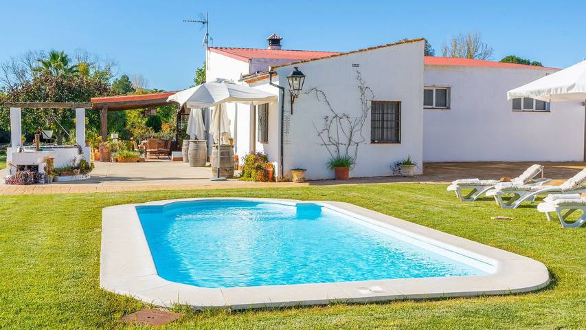 Casa rural para 8 personas, con Balcón/Terraza y Piscina en Ronda - 4