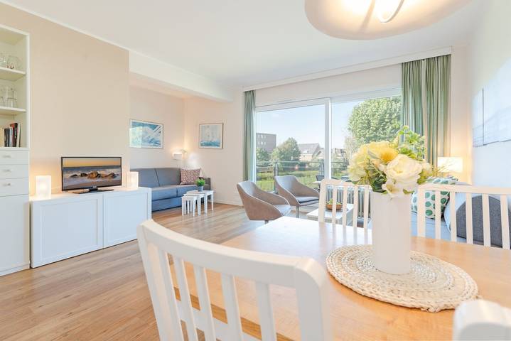 Ferienwohnung für 3 Personen, mit Balkon und Sauna, kinderfreundlich in Scharbeutz