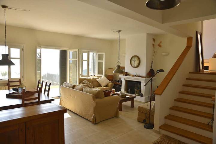 Neue Villa! Atemberaubender Meerblick, Swimmingpool, Strandnähe, Einzigartige Lage in Fokida