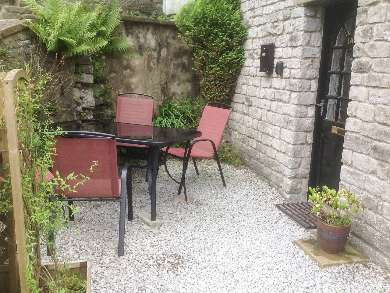 1A Market Square in Tideswell, Derbyshire