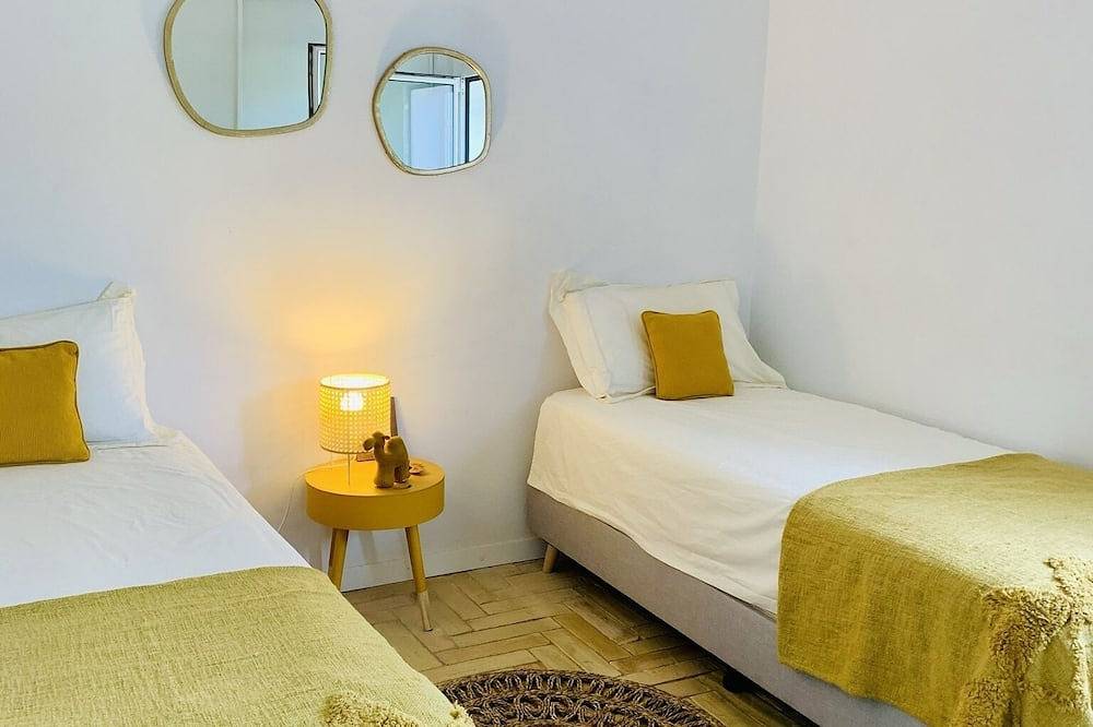 Villa with Mediterranean garden and heated pool in Cadaqués in Cadaqués, Cap de Creus