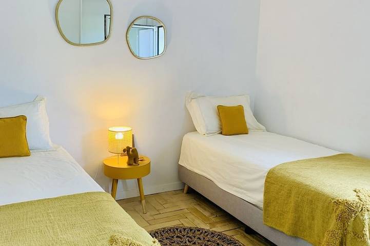 Ferienhaus für 8 Personen, mit Garten und Whirlpool sowie Balkon in Cadaques - 4