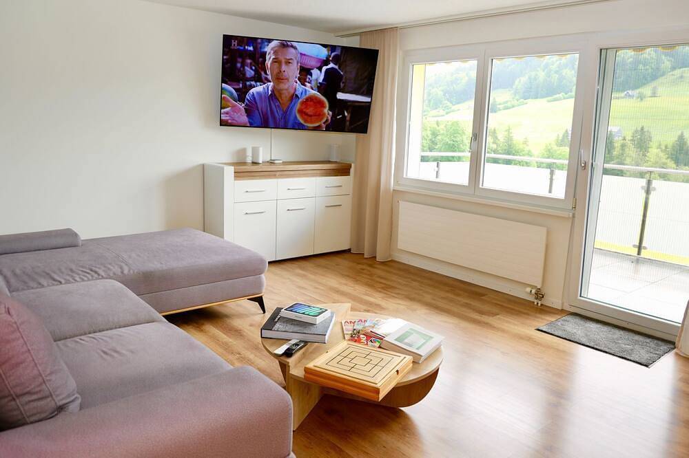 Ganze Wohnung, Panoramablick in Ennetbühl, Nesslau