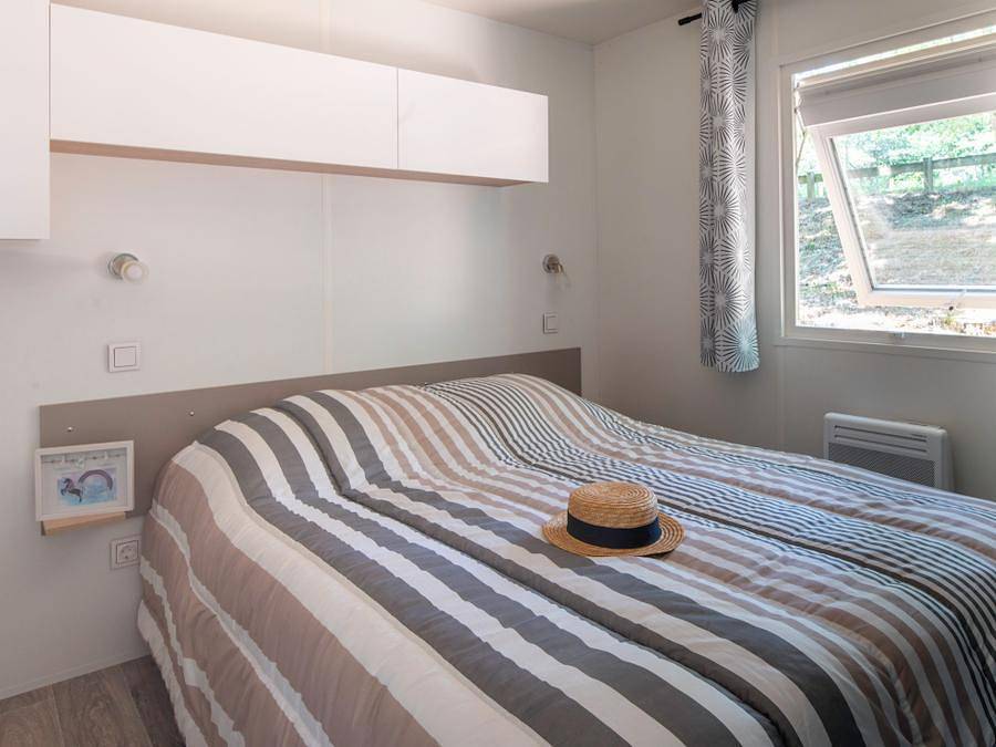 Camping Les Lacs d'Armagnac - Mobilheim 4 personen - Confort 63 in Bretagne-d'Armagnac, Gers