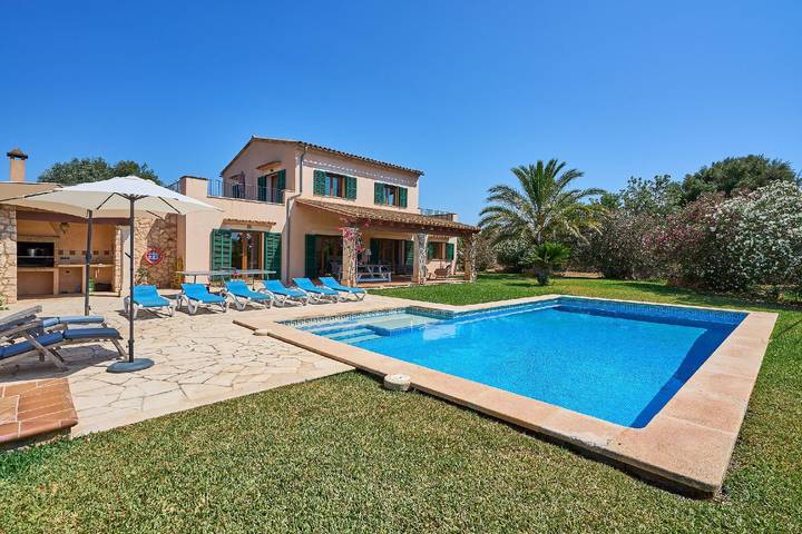 Finca für 10 Personen, mit Balkon und Garten in Calonge (Mallorca)
