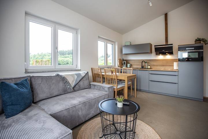 Ganze Wohnung, Ferienwohnung Schottenhof Walser 3 - Alleinlage im Grünen mit Panoramablick in Achberg, Region Bodensee-Oberschwaben