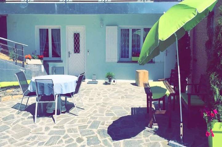 Ferienwohnung für 5 Personen, mit Garten im Wallis