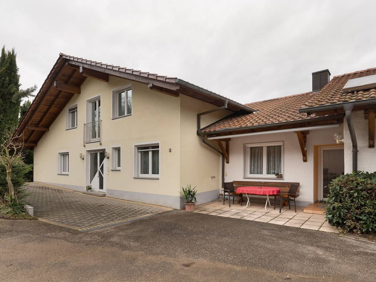 Ganze Ferienwohnung, Weingut Ringwald - Ferienwohnung 1 in Herbolzheim, Südschwarzwald