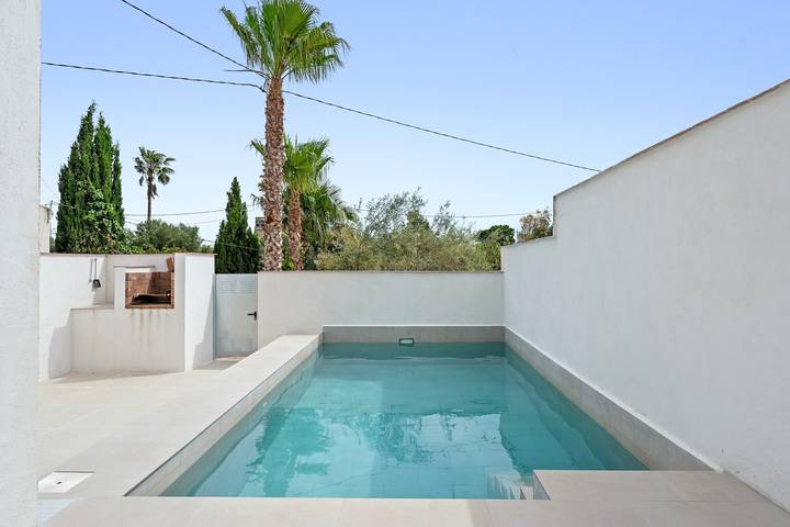 Ferienhaus 'Eucaliptus' mit Bergblick, Wi-Fi und Klimaanlage in Camarles, Delta de l'Ebre