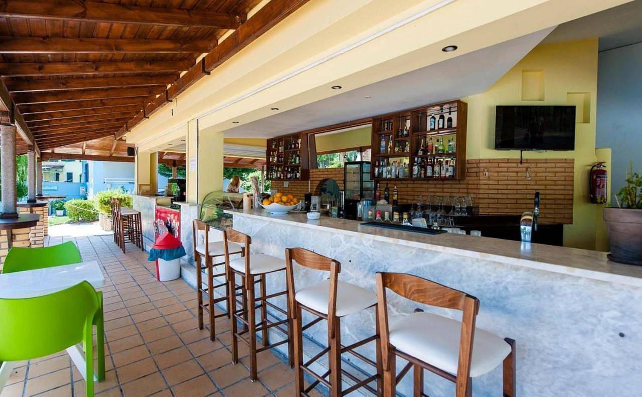 Blue Haven Beach Loft Apartment in Gouvia, Korfu