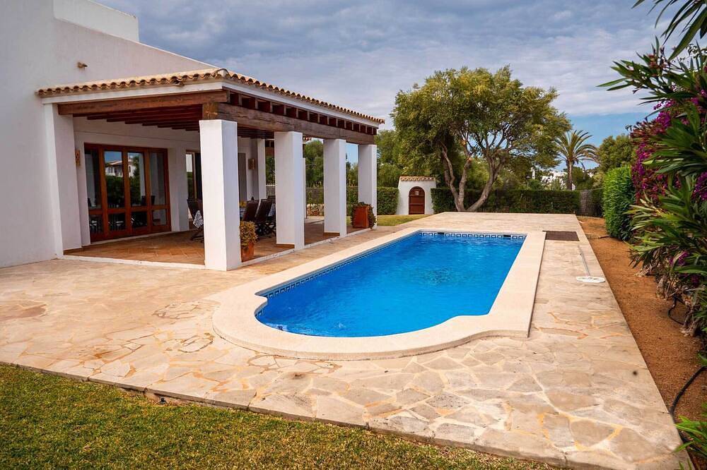 Spacious Villa in Cala D'or Marina in Cala Egos, Santanyí