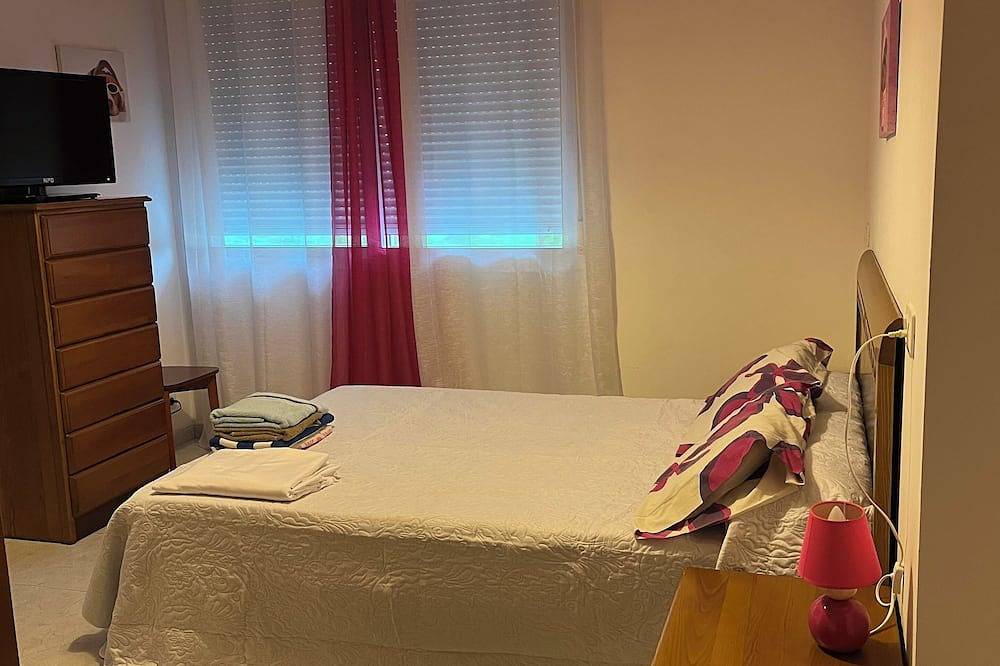 Entire apartment, Apartamento en Finisterre Playa in Sardiñeiro, Fisterra