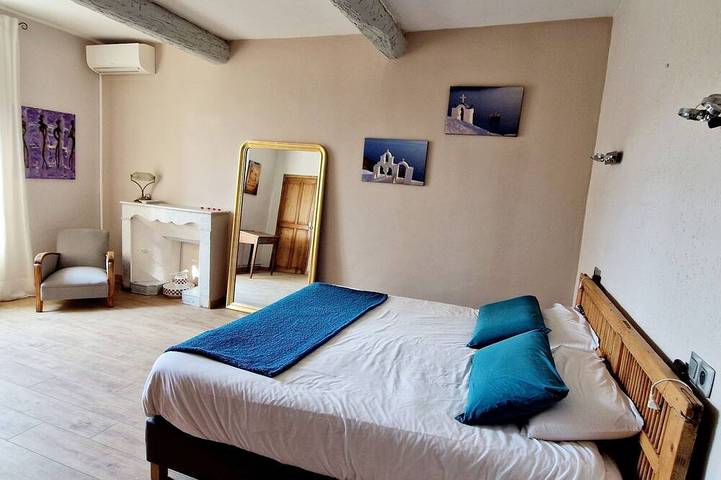 Gîte pour 8 personnes, avec piscine et jardin à Rognonas - 2