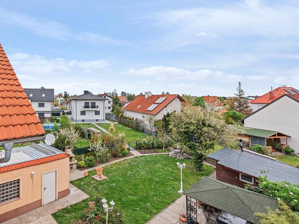 Deluxe Villa in Gemeinde Vösendorf, Bezirk Mödling