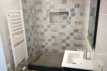 Gîte pour 3 Personnes dans Mormoiron, Parc naturel régional du Mont-Ventoux, Photo 2