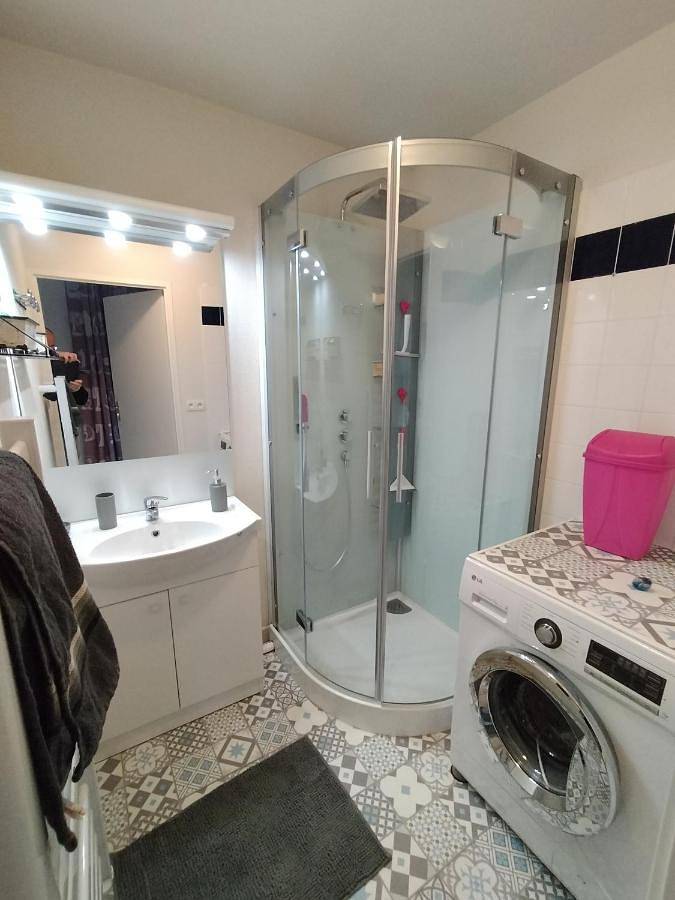 Appartement entier, Two-Bedroom Apartment in Saint-Valery-en-Caux, Région de Dieppe