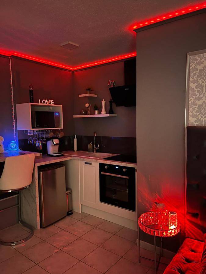 Appartement entier, Standard Apartment in Saint-Léonard, Région du Havre