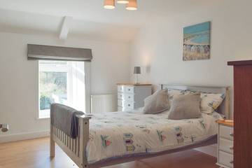 Cottage for 6 People in Fishguard, Pembrokeshire, Photo 1