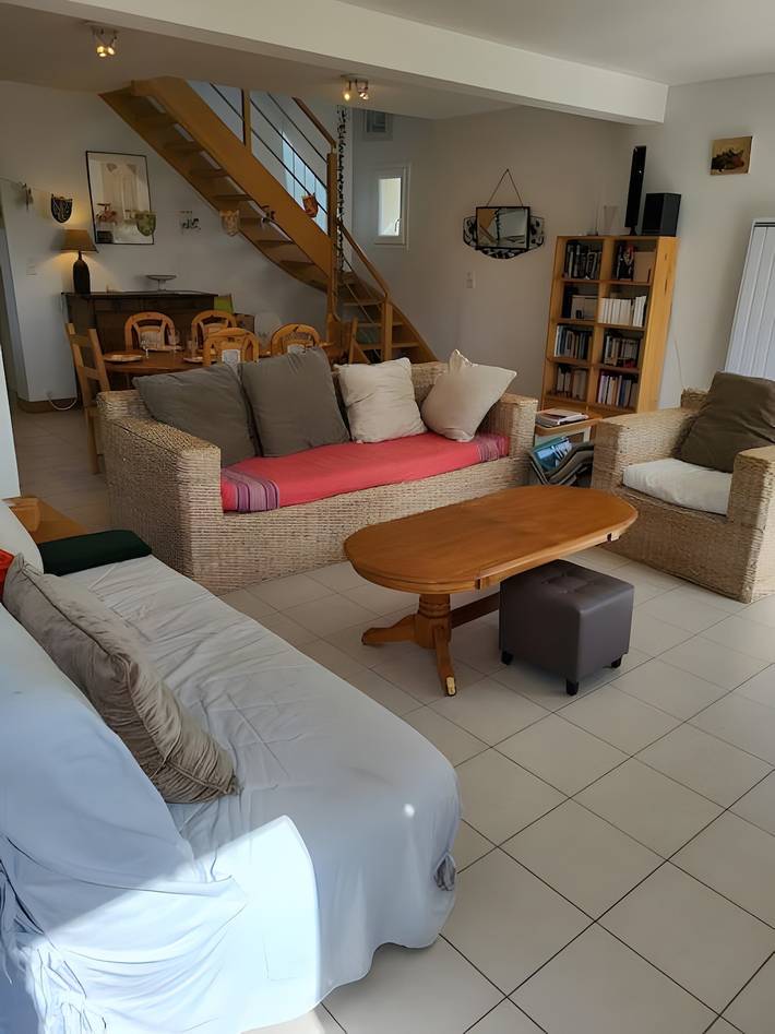 Ferienhaus „Les 3 Mésanges“ mit privater Terrasse, Garten und Wlan in Saint-Germain-sur-Ay, Coutances und Umgebung
