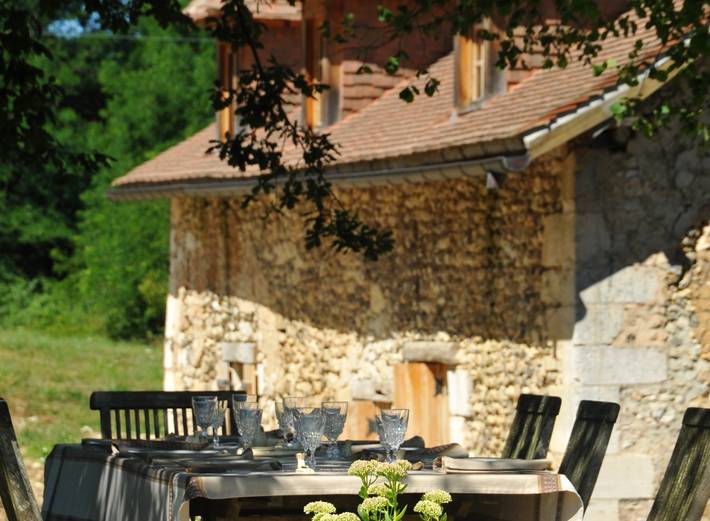 Chambre d’hôte pour 2 personnes, avec jardin et piscine
