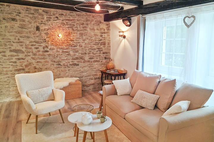 Gîte pour 2 personnes, avec Terrasse ainsi que Jardin et Vue à Fay-en-Montagne