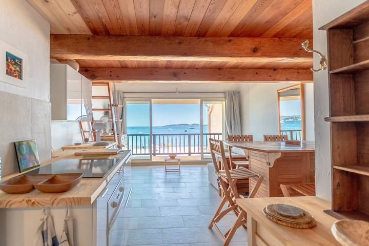 Apartment for 4 people, with balcony in Port Grimaud