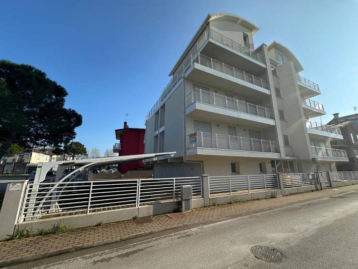 Appart’hôtel pour 6 personnes, avec Balcon et Terrasse dans Porto Santa Margherita Di Caorle