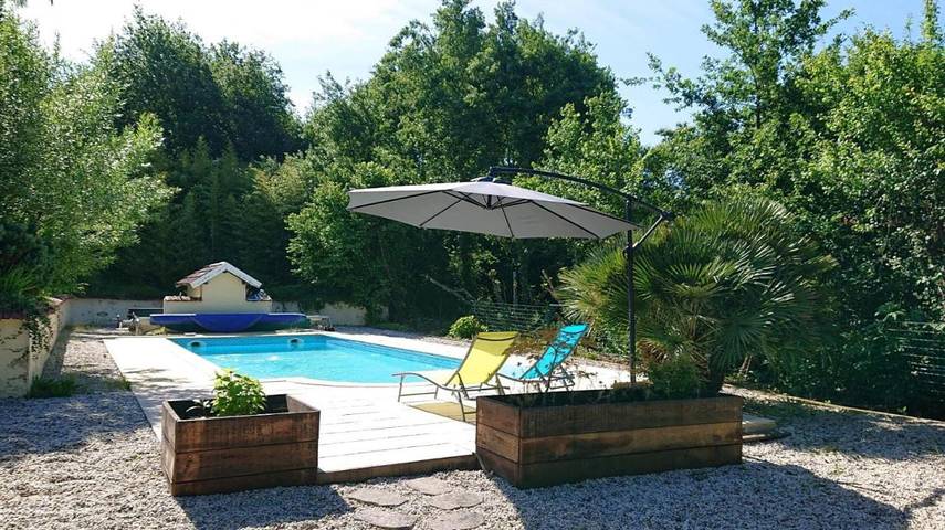 Location de vacances pour 4 personnes, avec piscine ainsi que jardin et vue à Panjas - 4