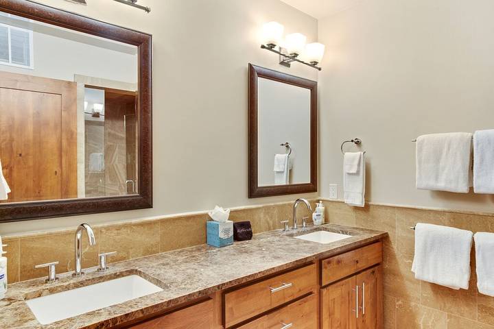 Vacation apartment for 6 people, with balcony in Telluride