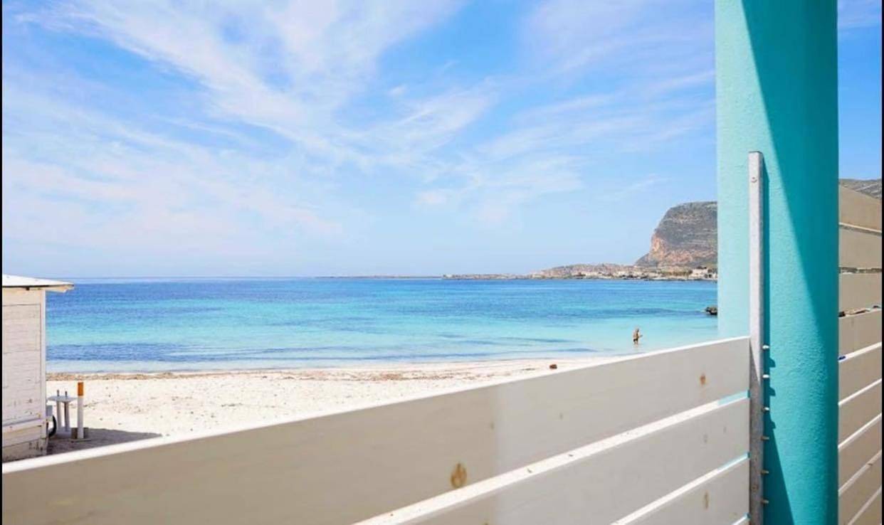 Stabilimento Lido Burrone in Favignana
