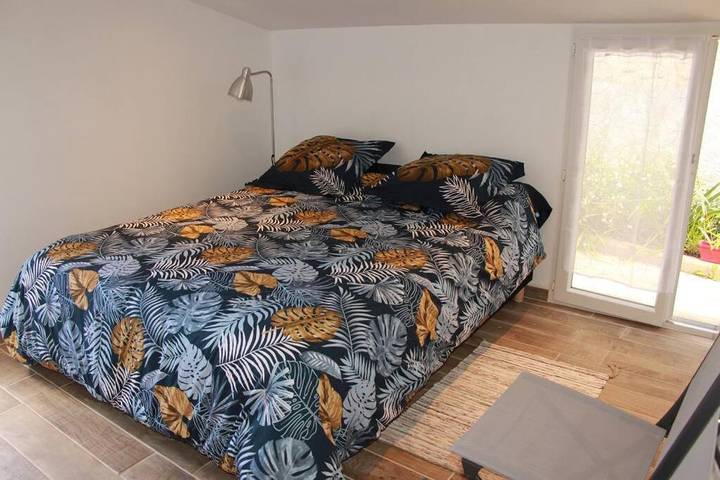 Location de vacances pour 2 personnes, avec piscine et jardin à Château-Renault - 4