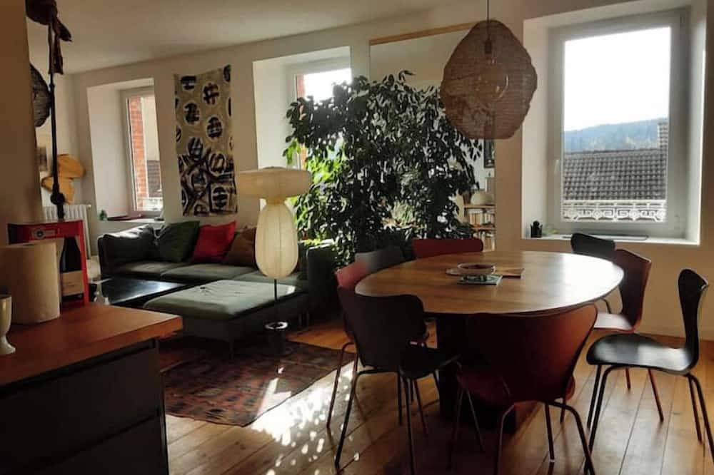 Entire apartment, Bel Appart.maison Cœur de Village in Le Chambon-sur-Lignon, Massif Central