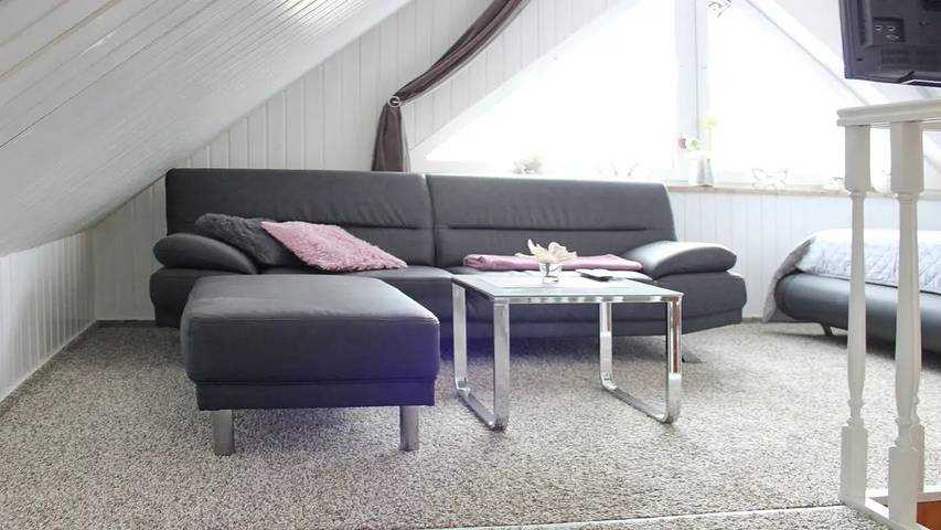 Ferienhaus für 3 Personen, mit Sauna und Garten in der Lausitz
