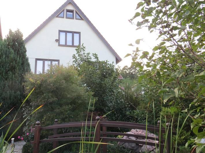 Ferienwohnung für 6 Personen, mit Garten und Pool sowie Ausblick in Bad Liebenstein
