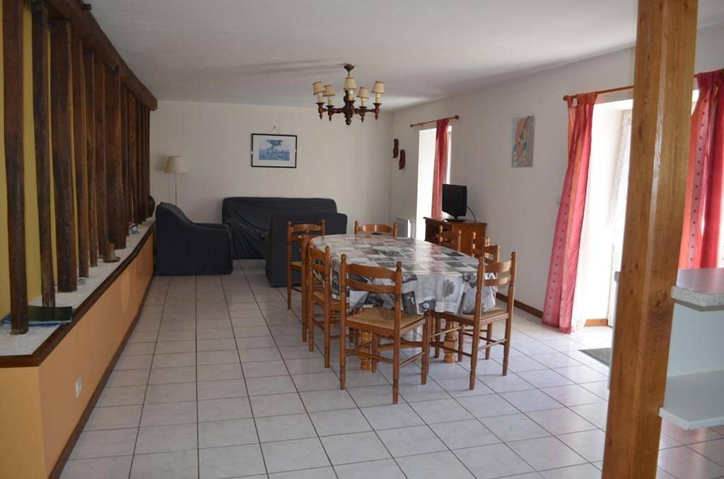 Deluxe Room in Sidiailles, Saint-Amand-Montrond