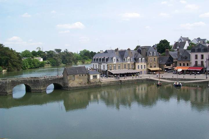 Gîte pour 3 personnes, avec Terrasse dans Port Saint-Goustan