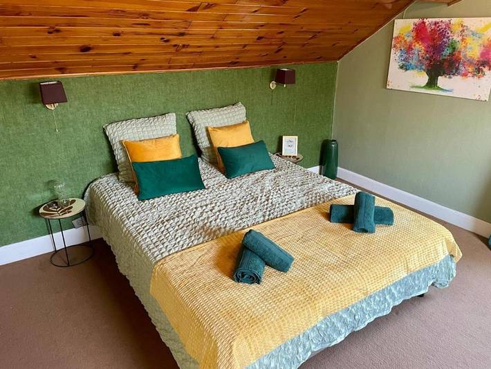 Chambre d’hôte pour 4 personnes, avec jardin ainsi que piscine et jacuzzi dans Allier - 2