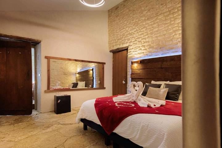 Location de vacances pour 2 personnes, avec jacuzzi ainsi que piscine et jardin à Méjannes-lès-Alès - 4