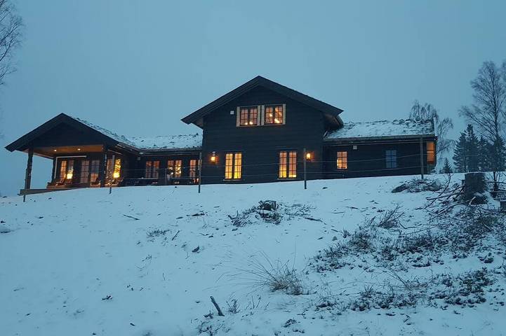 Blockhütte für 16 Personen, mit Garten und Whirlpool - 1