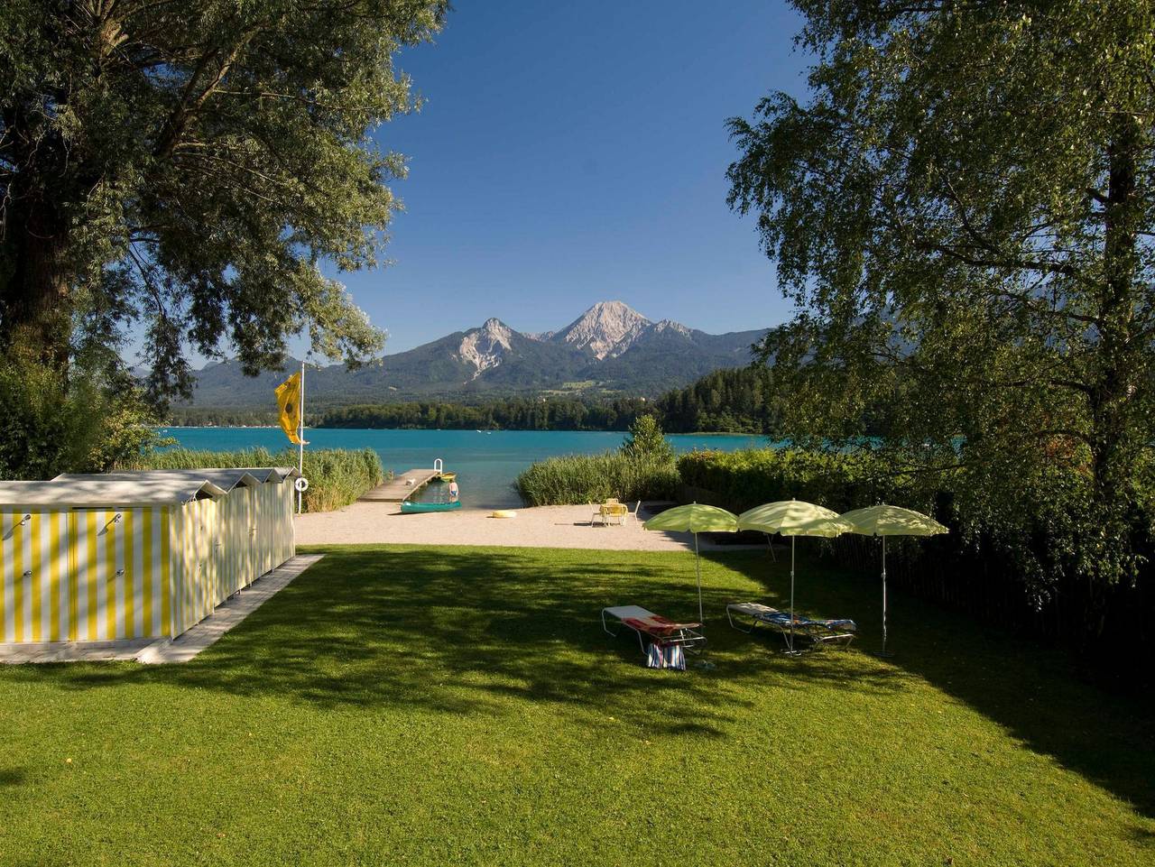 Ferienhotel Schönruh e.U.**** - Doppelbettzimmer Kategorie B in Karawanken und Bachergebirge, Villach