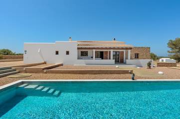 Villa in El Pilar de la Mola, Formentera für 6 