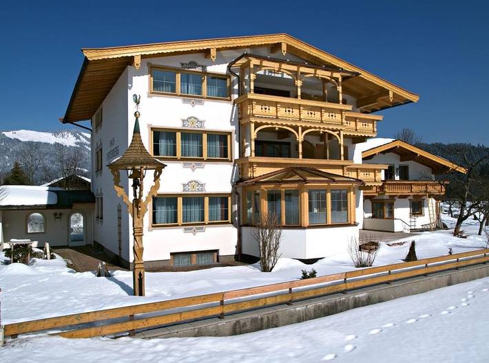 Ferienwohnung für 4 Personen, mit Balkon und Garten in Kaisergebirge - 2