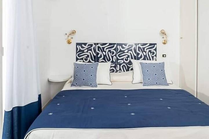 Stella Di Mare, with pool and sea views in Spiaggia Fornillo, Positano