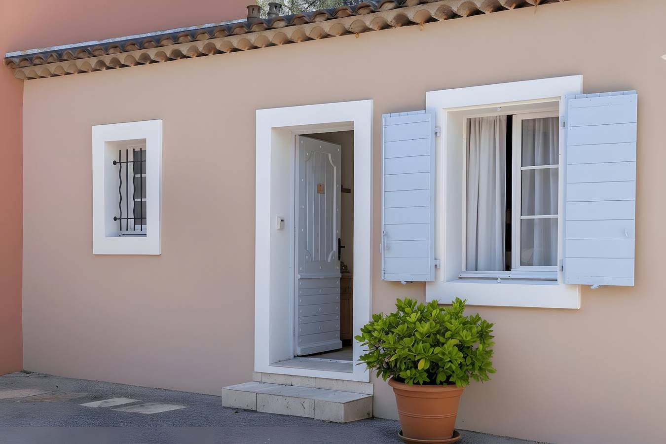 Ganze Wohnung, Vacances du Sud – Domaine de Fayence: Entspannung und Charme in der Provence in Fayence, Draguignan Region