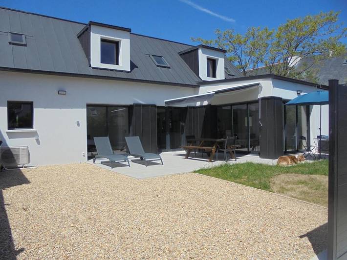 Ferienhaus für 6 Personen, mit Terrasse und Garten