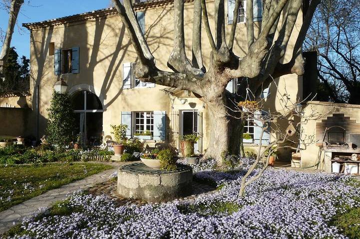 Gîte pour 4 personnes, avec Jardin et Piscine