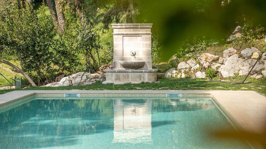 Chambre d’hôte pour 3 personnes, avec Terrasse et Jardin ainsi que Piscine et Vue