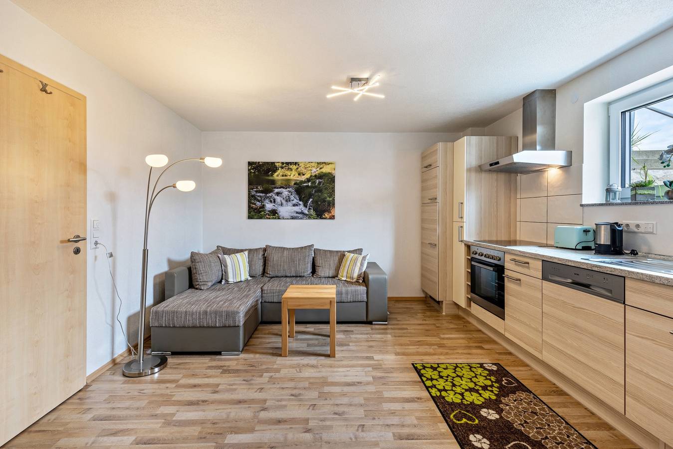 Ganze Wohnung, Ferienwohnung "Alpenblick" mit Bergblick, privater Terrasse und Wlan in Zwiefalten, Neckar-Alb