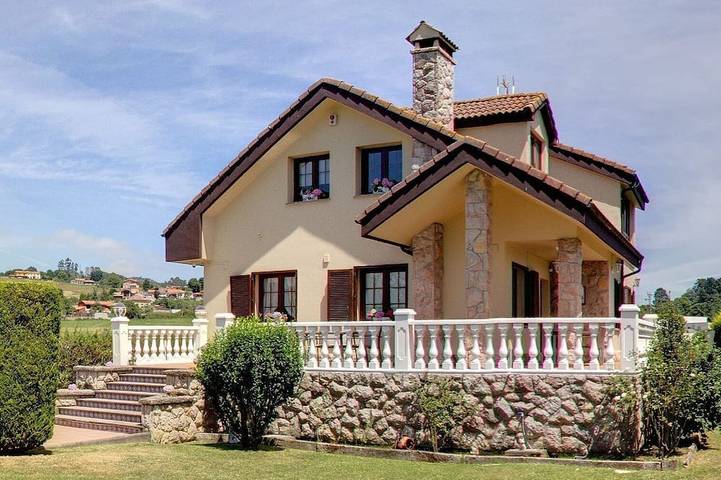 Casa rural para 16 personas, con jardín y jacuzzi - 1