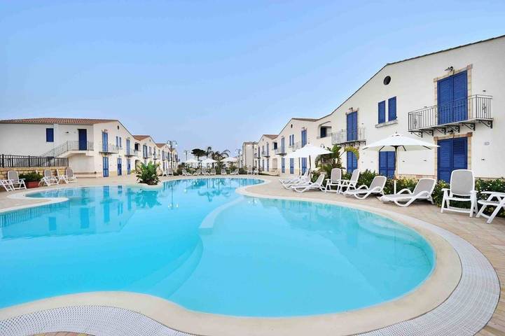 Appartamento per 2 persone, con Terrazza e Giardino nonché Piscina per bambini e Piscina a Scala dei Turchi